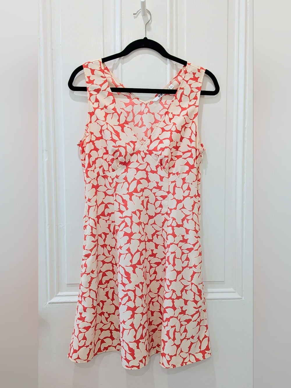 Uniqlo V Neck Mini Dress | Small